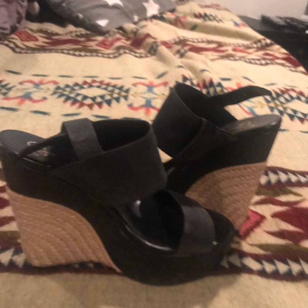 Jessica Simpson wedges
